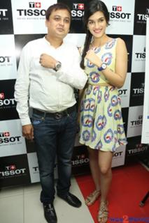 Kriti Sanon feet photo thumbnail