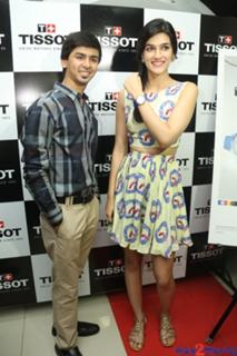 Kriti Sanon feet photo thumbnail