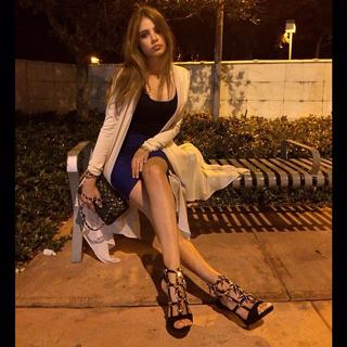 Xenia Tchoumitcheva feet photo thumbnail