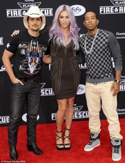 Kesha feet photo thumbnail