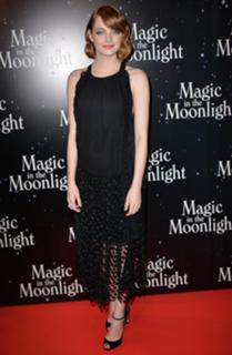 Emma Stone feet photo thumbnail