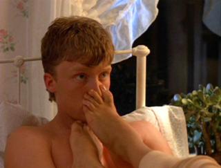 Uma Thurman feet photo thumbnail