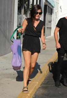 Lucy Hale feet photo thumbnail