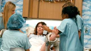 Debra Messing feet photo thumbnail