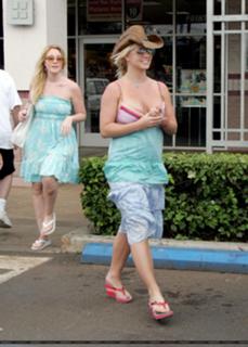 Britney Spears feet photo thumbnail