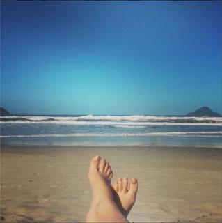 Lívia Andrade feet photo thumbnail