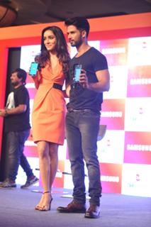 Shraddha Kapoor feet photo thumbnail