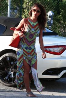 Nicole Scherzinger feet photo thumbnail