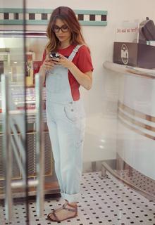 Blanca Suárez feet photo thumbnail