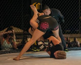 Paige VanZant feet photo thumbnail
