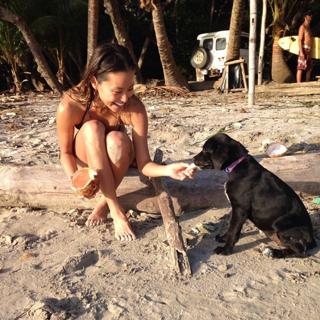 Jamie Chung feet photo thumbnail