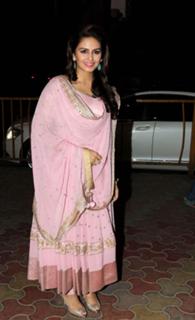 Huma Qureshi feet photo thumbnail