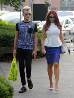 Amy Childs feet photo thumbnail