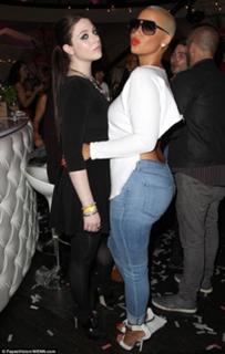 Amber Rose feet photo thumbnail