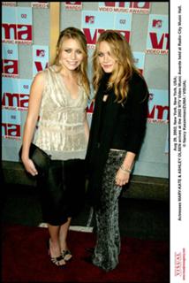 Ashley Olsen feet photo thumbnail