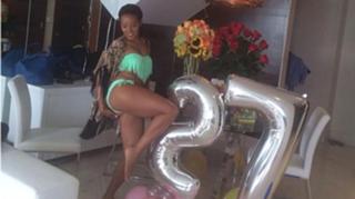 Angela Simmons feet photo thumbnail