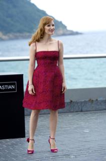 Jessica Chastain feet photo thumbnail