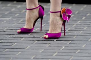 Jessica Chastain feet photo thumbnail