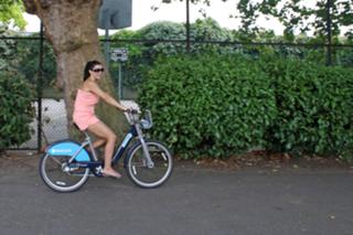 Imogen Thomas feet photo thumbnail