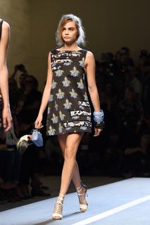 Cara Delevingne feet photo thumbnail