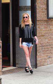 Kate Bosworth feet photo thumbnail