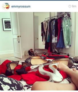 Emmy Rossum feet photo thumbnail