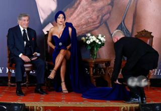 Lady Gaga feet photo thumbnail