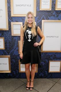 Katrina Bowden feet photo thumbnail
