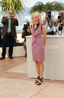 Naomi Watts feet photo thumbnail