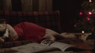 Rachel Brosnahan feet photo thumbnail