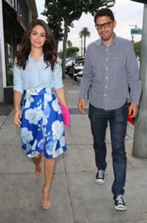 Emmy Rossum feet photo thumbnail