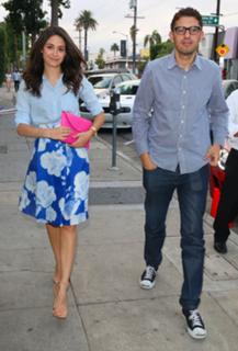 Emmy Rossum feet photo thumbnail
