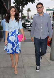 Emmy Rossum feet photo thumbnail