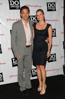 Amy Robach feet photo thumbnail