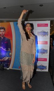Sonam Kapoor feet photo thumbnail