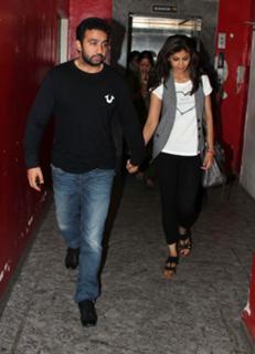Shilpa Shetty Kundra feet photo thumbnail