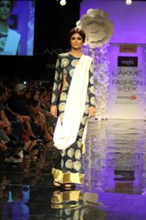 Shilpa Shetty Kundra feet photo thumbnail