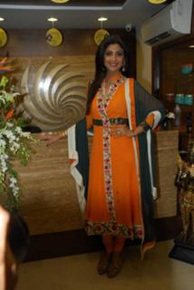 Shilpa Shetty Kundra feet photo thumbnail