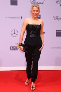 Nova Meierhenrich feet photo thumbnail