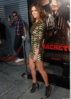 Jessica Alba feet photo thumbnail