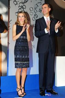 Queen Letizia of Spain feet photo thumbnail