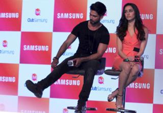 Shraddha Kapoor feet photo thumbnail