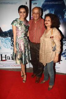 Shraddha Kapoor feet photo thumbnail