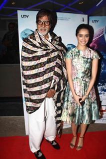 Shraddha Kapoor feet photo thumbnail