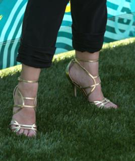 Kristen Bell feet photo thumbnail