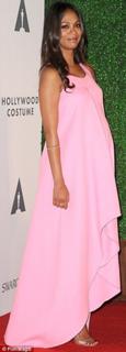 Zoe Saldana feet photo thumbnail
