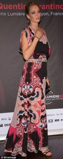 Uma Thurman feet photo thumbnail