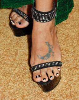 Bai Ling feet photo thumbnail