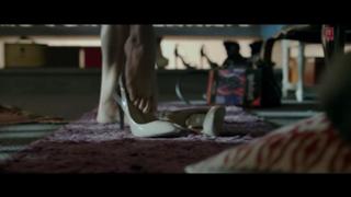 Jacqueline Fernandez feet photo thumbnail