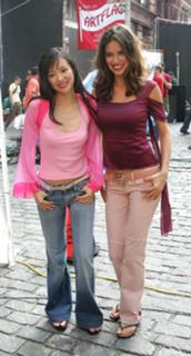 Adriana Lima feet photo thumbnail